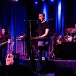 Aaron Clift Experiment one-2-one bar performance